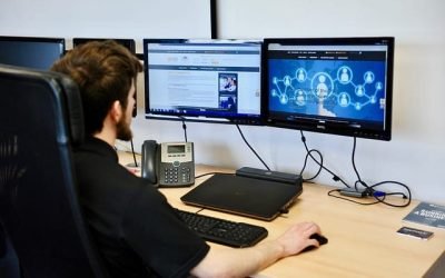 El Mantenimiento Web a mi Sitio Personal o de Negocios: ¿Contrato a Alguien o lo Hago yo Mismo?